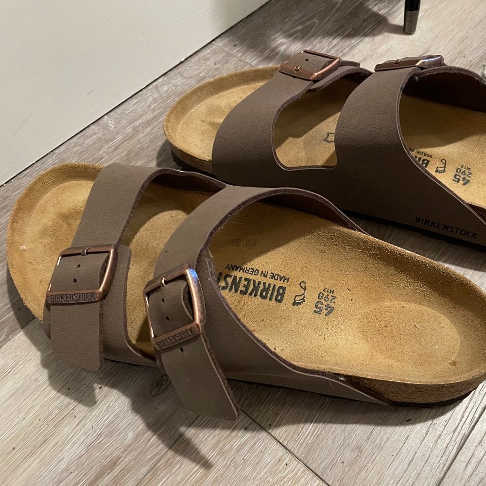 Brand New Birkenstocks (no tags)